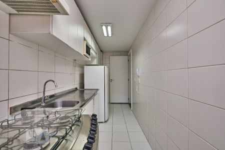 Apartamento para alugar com 73m², 2 quartos e 1 vaga Apartamento para alugar com 73m², 2 quartos e 1 vagaCozinha