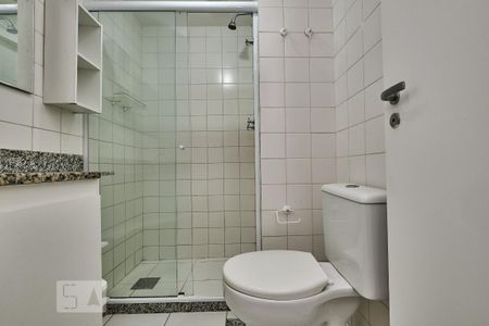 Apartamento para alugar com 73m², 2 quartos e 1 vaga Apartamento para alugar com 73m², 2 quartos e 1 vagaBanheiro Social
