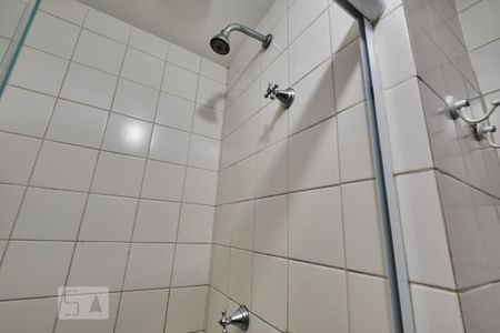 Apartamento para alugar com 73m², 2 quartos e 1 vaga Apartamento para alugar com 73m², 2 quartos e 1 vagaBanheiro Social