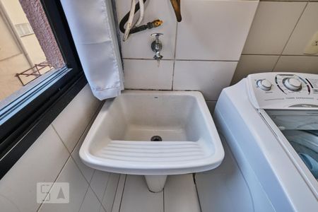 Apartamento para alugar com 73m², 2 quartos e 1 vaga Apartamento para alugar com 73m², 2 quartos e 1 vagaÁrea de Serviço
