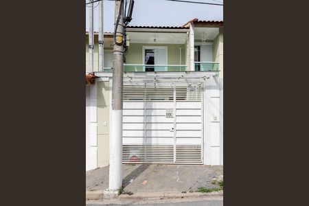 Casa à venda com 135m², 2 quartos e 1 vagaFachada