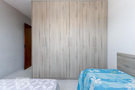 Casa à venda com 135m², 2 quartos e 1 vagaSuíte 2