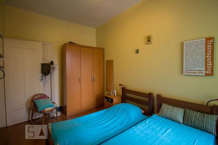 Casa à venda com 338m², 3 quartos e 2 vagasQuarto 2