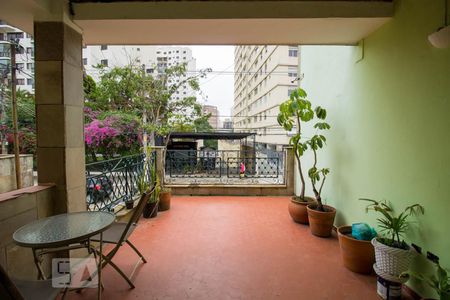 Varanda  de casa à venda com 3 quartos, 338m² em Vila Mariana, São Paulo
