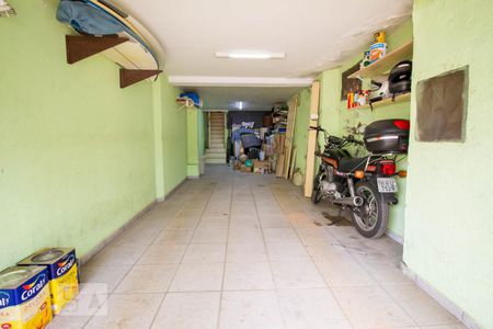 Casa à venda com 338m², 3 quartos e 2 vagasGaragem