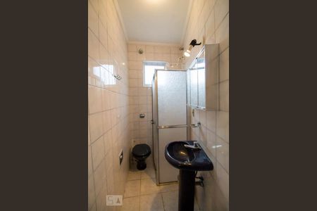 Casa à venda com 300m², 3 quartos e 6 vagas Casa à venda com 300m², 3 quartos e 6 vagasBanheiro -Edícula