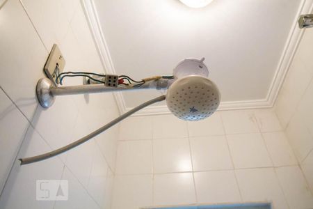 Casa à venda com 300m², 3 quartos e 6 vagas Casa à venda com 300m², 3 quartos e 6 vagasBanheiro de Serviço