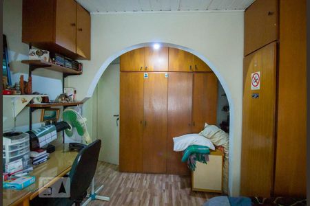 Casa à venda com 300m², 3 quartos e 6 vagas Casa à venda com 300m², 3 quartos e 6 vagasQuarto 3