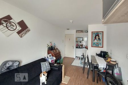 Sala de apartamento para alugar com 2 quartos, 54m² em Jardim Celeste, São Paulo