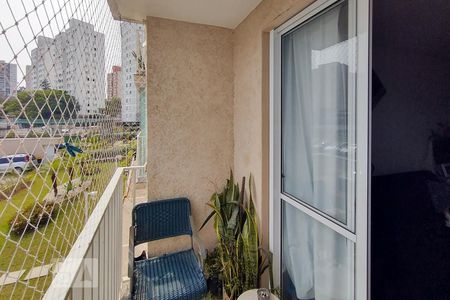 Varanda de apartamento para alugar com 2 quartos, 54m² em Jardim Celeste, São Paulo