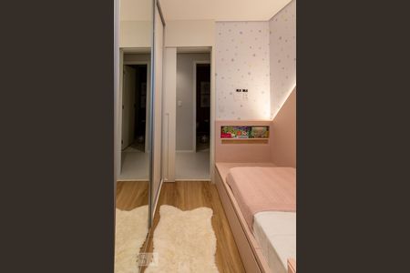 Apartamento para alugar com 96m², 3 quartos e 2 vagasQuarto 2