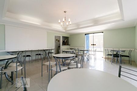 Apartamento à venda com 101m², 3 quartos e 2 vagasÁrea comum - Salão de festas