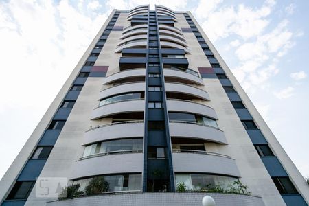Apartamento à venda com 101m², 3 quartos e 2 vagasFachada do prédio