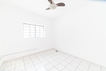 Quarto 1 02 de casa à venda com 3 quartos, 230m² em Vila Paraíso, Campinas