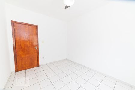 Casa à venda com 230m², 3 quartos e 8 vagasQuarto 3 04