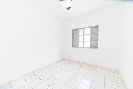 Casa à venda com 230m², 3 quartos e 8 vagasQuarto 3 01