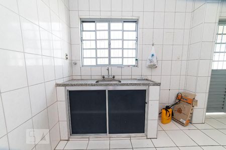 Casa à venda com 230m², 3 quartos e 8 vagasCozinha 04