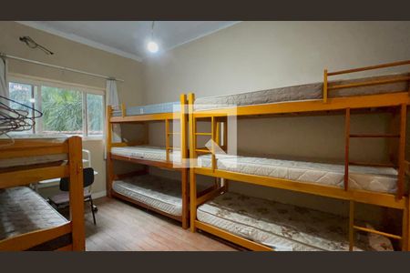 Quarto de casa para alugar com 8 quartos, 320m² em Pinheiros, São Paulo