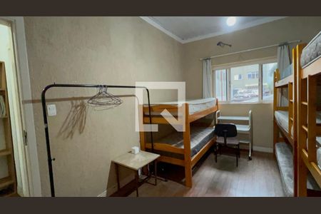Quarto de casa para alugar com 8 quartos, 320m² em Pinheiros, São Paulo