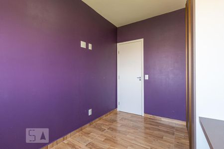 Quarto 2 de apartamento para alugar com 2 quartos, 49m² em Jaguaribe, Osasco