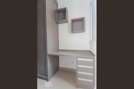Apartamento para alugar com 58m², 2 quartos e 1 vaga Apartamento para alugar com 58m², 2 quartos e 1 vagaDetalhe Quarto 2 - Suíte