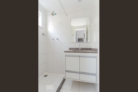 Apartamento para alugar com 58m², 2 quartos e 1 vaga Apartamento para alugar com 58m², 2 quartos e 1 vagaBanheiro Quarto 2 - Suíte