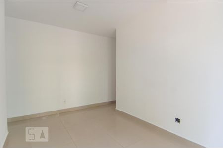 Sala de apartamento para alugar com 2 quartos, 58m² em Jardim Flor da Montanha, Guarulhos
