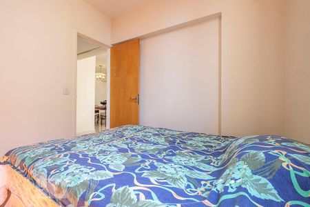 Apartamento para alugar com 76m², 2 quartos e 2 vagas Apartamento para alugar com 76m², 2 quartos e 2 vagasQuarto 2