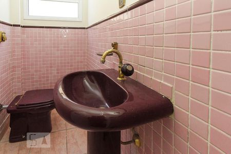 Lavabo de casa para alugar com 3 quartos, 177m² em Parque da Vila Prudente, São Paulo