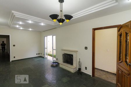 Sala de casa para alugar com 3 quartos, 177m² em Parque da Vila Prudente, São Paulo