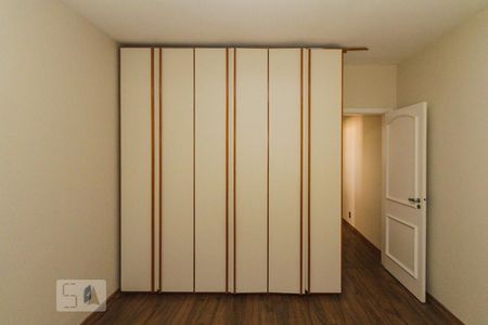 Casa à venda com 177m², 3 quartos e 2 vagasQuarto