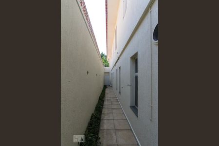Casa à venda com 177m², 3 quartos e 2 vagasCorredor