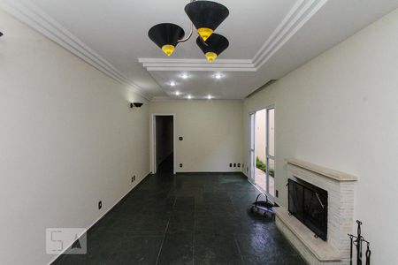 Sala de casa para alugar com 3 quartos, 177m² em Parque da Vila Prudente, São Paulo