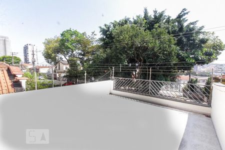 Casa à venda com 177m², 3 quartos e 2 vagasTerraço