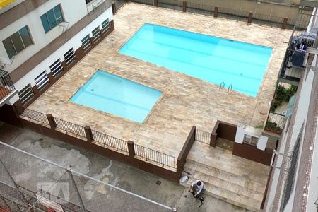 Apartamento à venda com 61m², 2 quartos e 1 vagaÁrea comum - Piscina