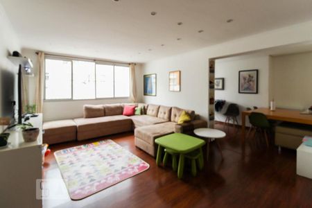 Apartamento à venda com 100m², 3 quartos e 1 vaga Apartamento à venda com 100m², 3 quartos e 1 vagaSala