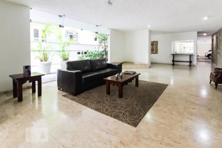 Apartamento à venda com 100m², 3 quartos e 1 vaga Apartamento à venda com 100m², 3 quartos e 1 vagaHall social