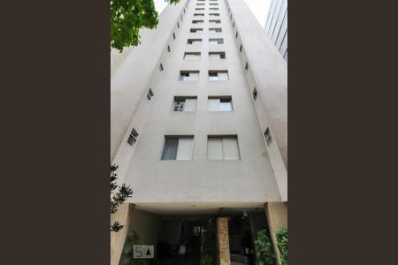 Apartamento à venda com 100m², 3 quartos e 1 vaga Apartamento à venda com 100m², 3 quartos e 1 vagaFachada
