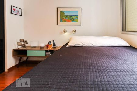 Apartamento à venda com 100m², 3 quartos e 1 vaga Apartamento à venda com 100m², 3 quartos e 1 vagaSuíte