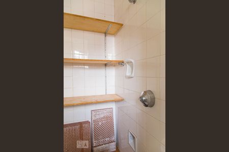 Apartamento para alugar com 61m², 1 quarto e 1 vaga Apartamento para alugar com 61m², 1 quarto e 1 vagaBanheiro de serviço