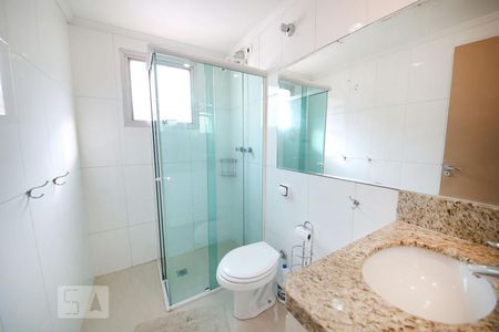 Apartamento à venda com 77m², 2 quartos e 1 vagaBanheiro