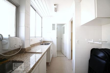 Apartamento à venda com 77m², 2 quartos e 1 vagaCozinha