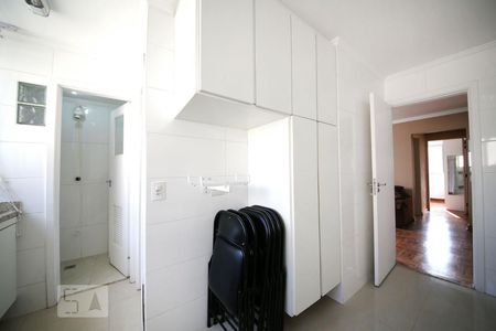 Apartamento à venda com 77m², 2 quartos e 1 vagaCozinha