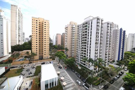 Apartamento à venda com 77m², 2 quartos e 1 vagaVista 2