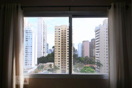 Apartamento à venda com 77m², 2 quartos e 1 vagaSala