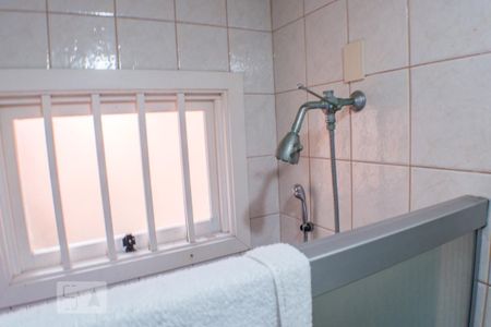 Casa à venda com 280m², 4 quartos e 2 vagasBanheiro Suite 4