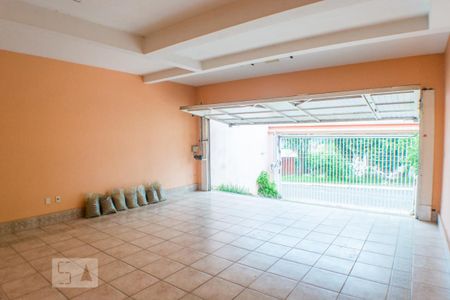 Casa à venda com 280m², 4 quartos e 2 vagasGaragem