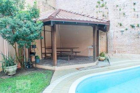 Casa à venda com 280m², 4 quartos e 2 vagasPiscina