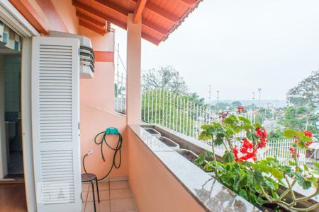 Casa à venda com 280m², 4 quartos e 2 vagasVaranda Suite 3