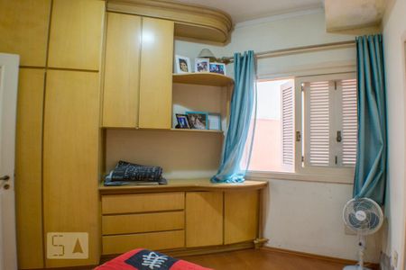 Casa à venda com 280m², 4 quartos e 2 vagasSuite 4